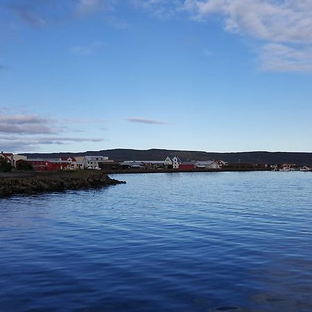 Iceland Visit Hostel โฮลมาวิค ภายนอก รูปภาพ