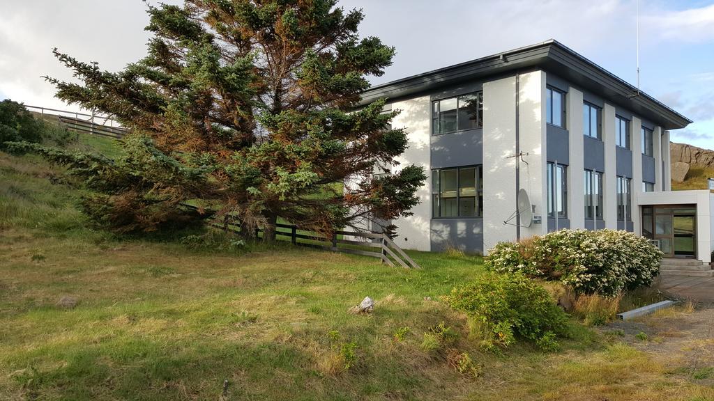 Iceland Visit Hostel โฮลมาวิค ภายนอก รูปภาพ
