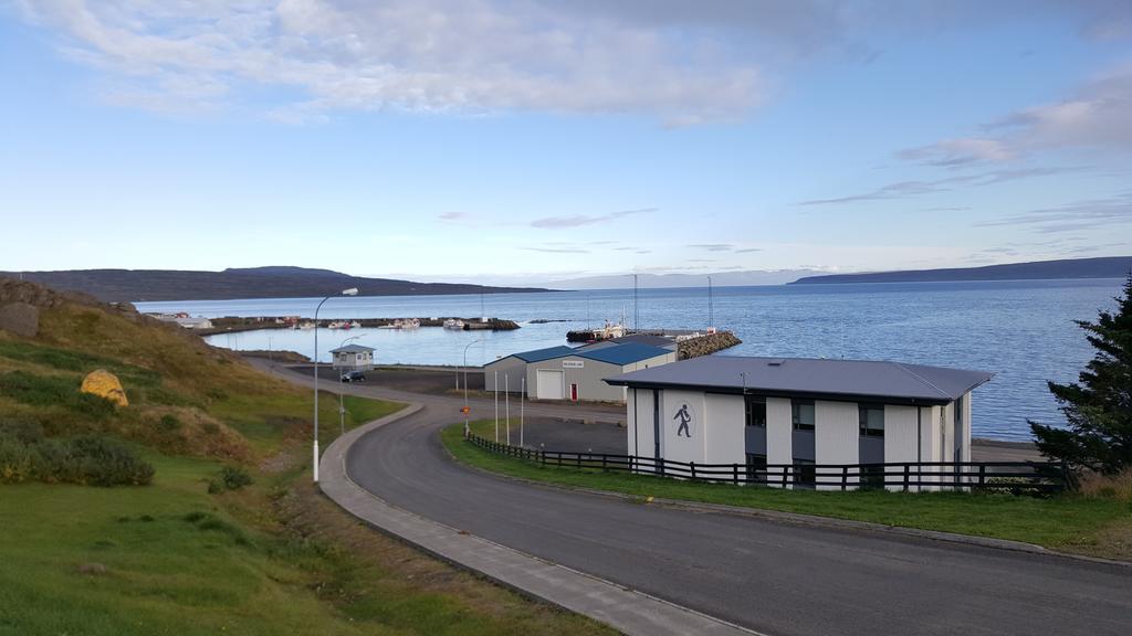 Iceland Visit Hostel โฮลมาวิค ภายนอก รูปภาพ